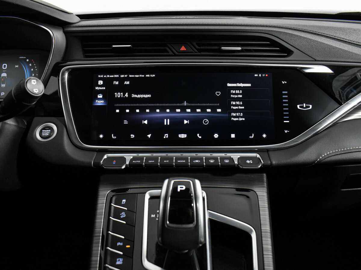 Джили Атлас Про б/у, 2022, Роботизированная. Фото: #15