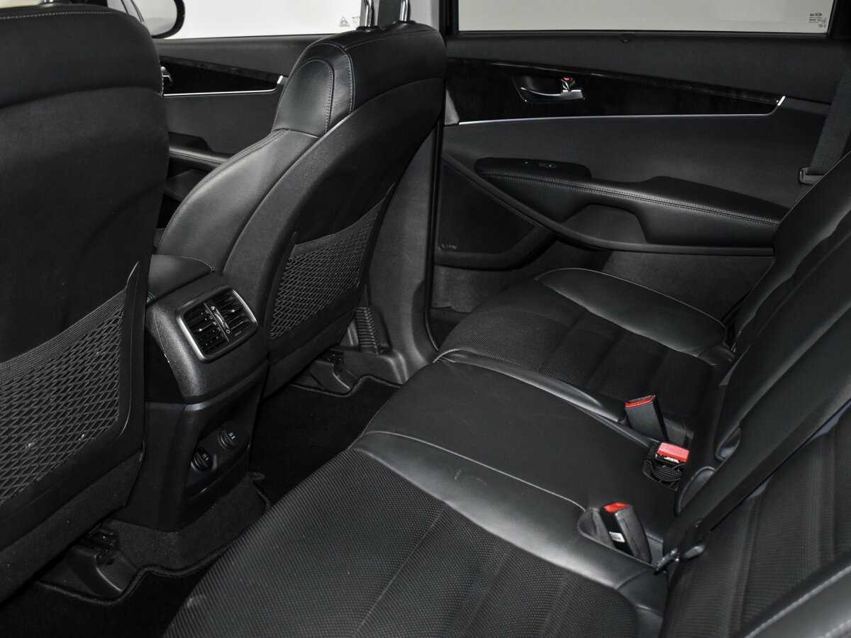 Kia Sorento б/у, 2016, Автоматическая. Фото: #8