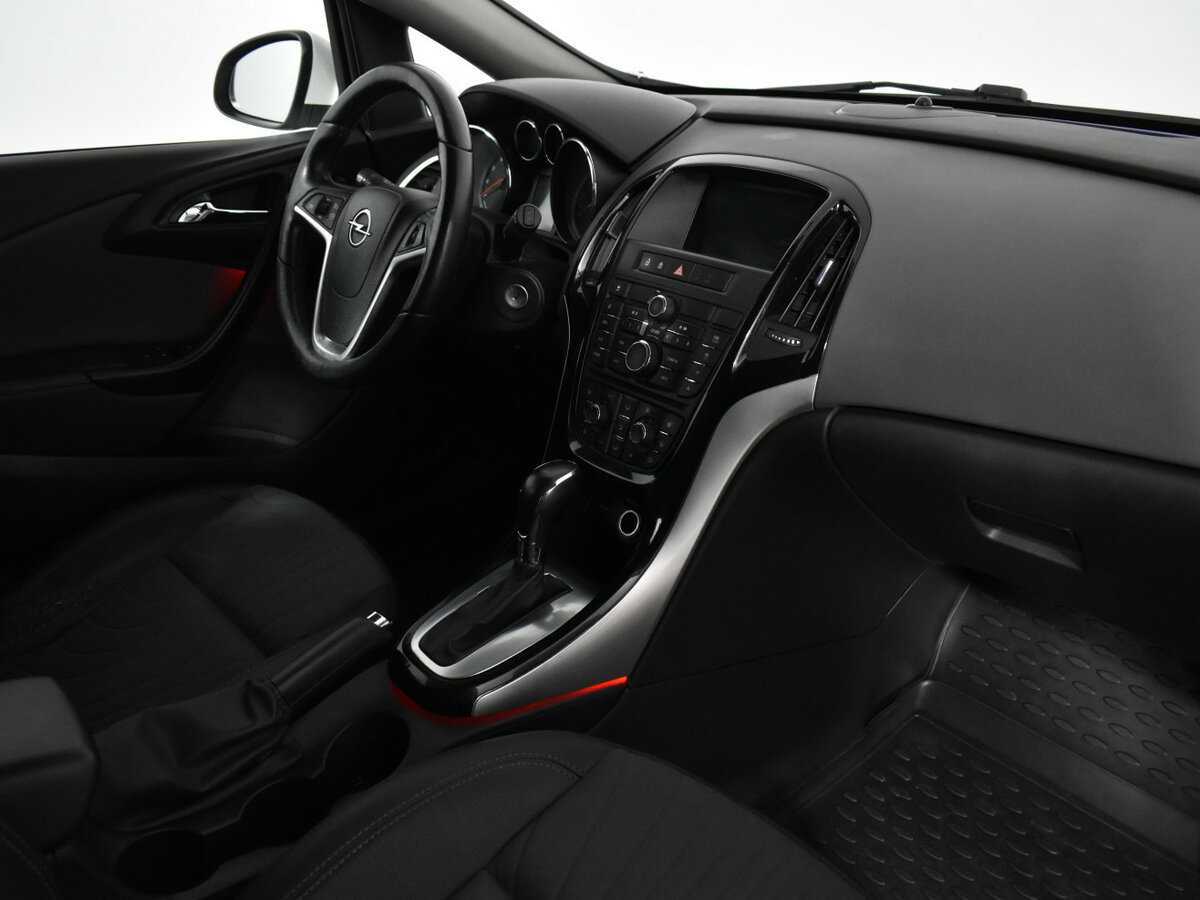 Опель Астра б/у, 2014, Автоматическая. Фото: #9