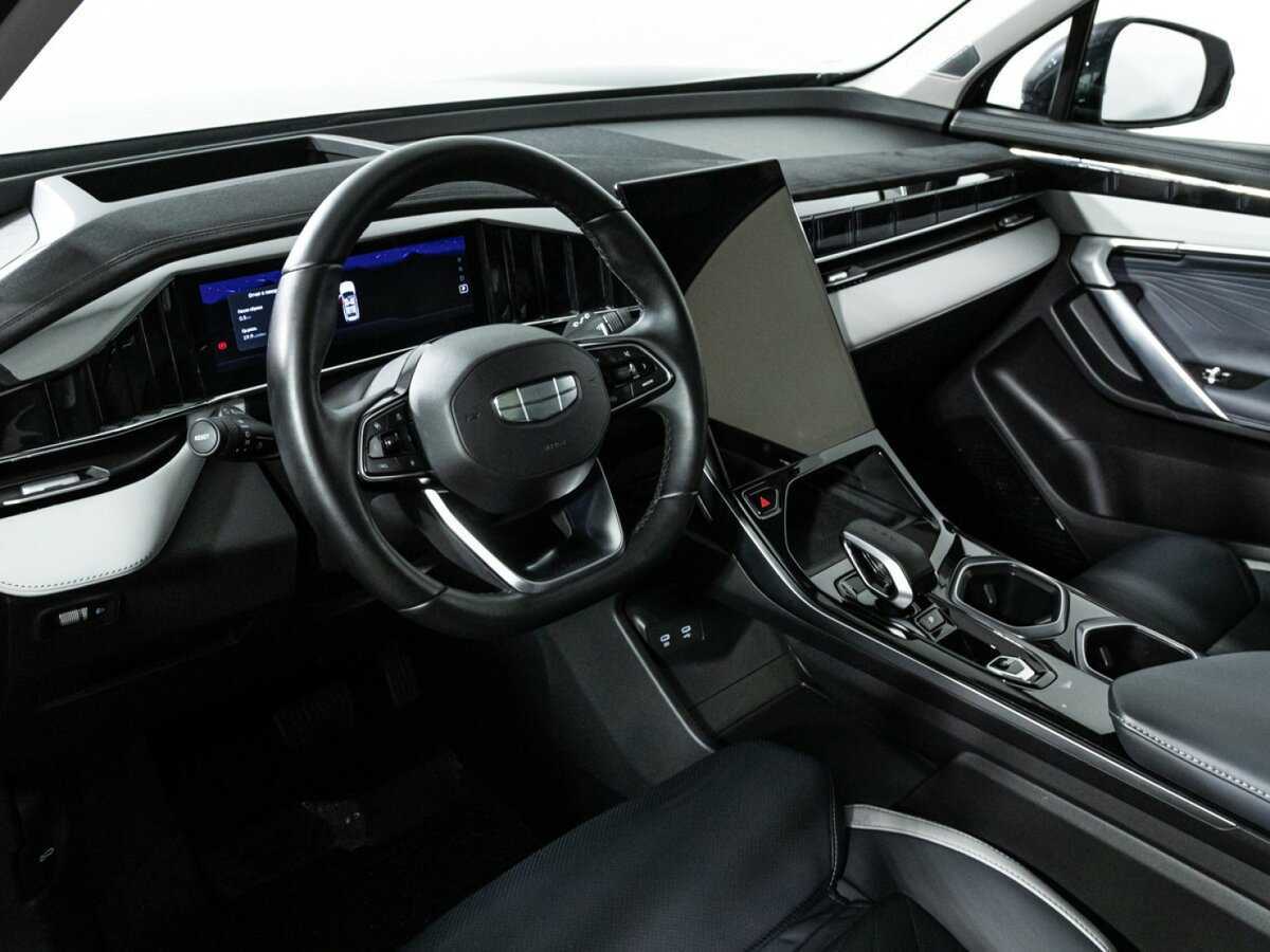 Geely Atlas б/у, 2024, Роботизированная. Фото: #10