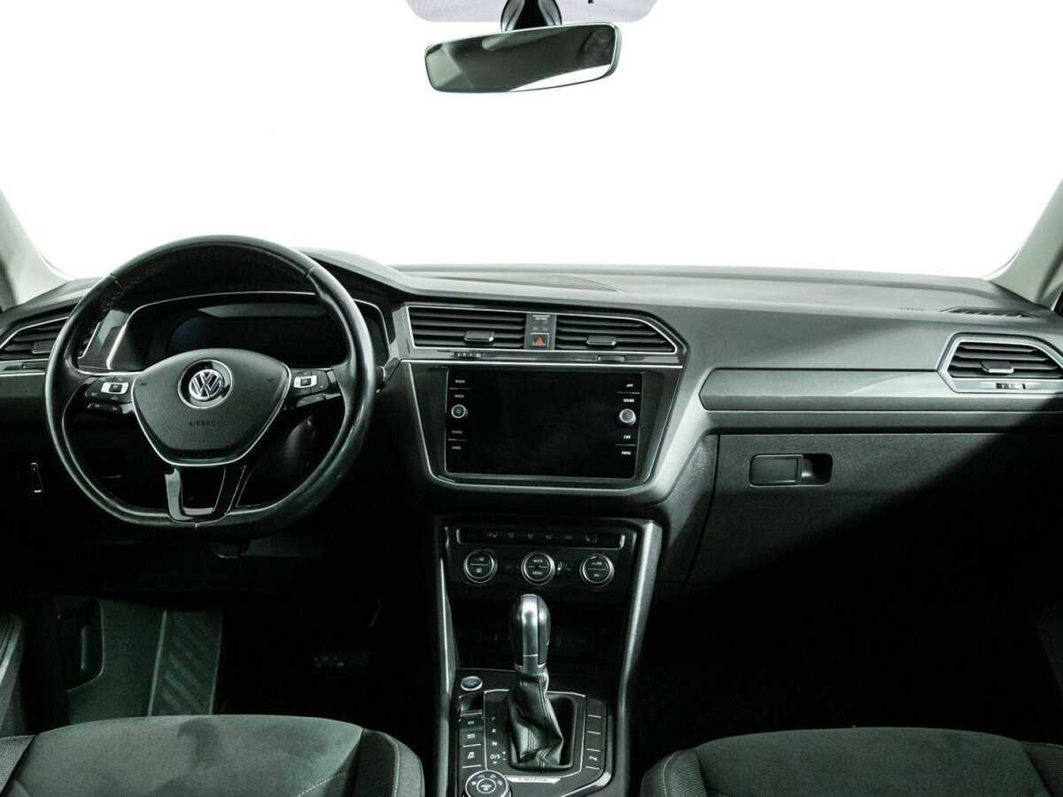 Фольксваген Тигуан б/у, 2017, Роботизированная. Фото: #11