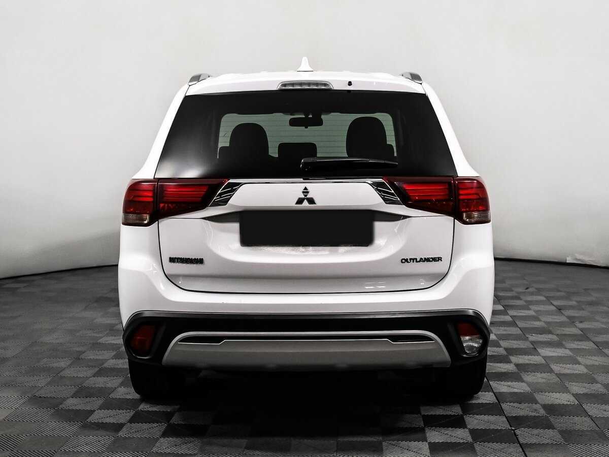 Mitsubishi Outlander б/у, 2019, Вариатор. Фото: #5