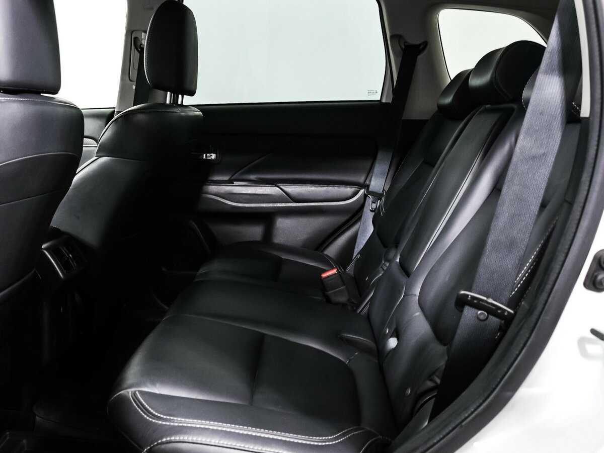 Mitsubishi Outlander б/у, 2019, Вариатор. Фото: #10