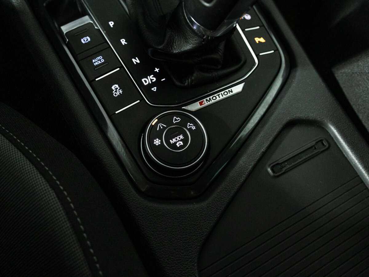 Фольксваген Тигуан б/у, 2017, Роботизированная. Фото: #19