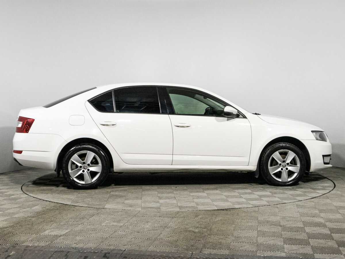 Шкода Октавия б/у, 2014, Механическая. Фото: #3