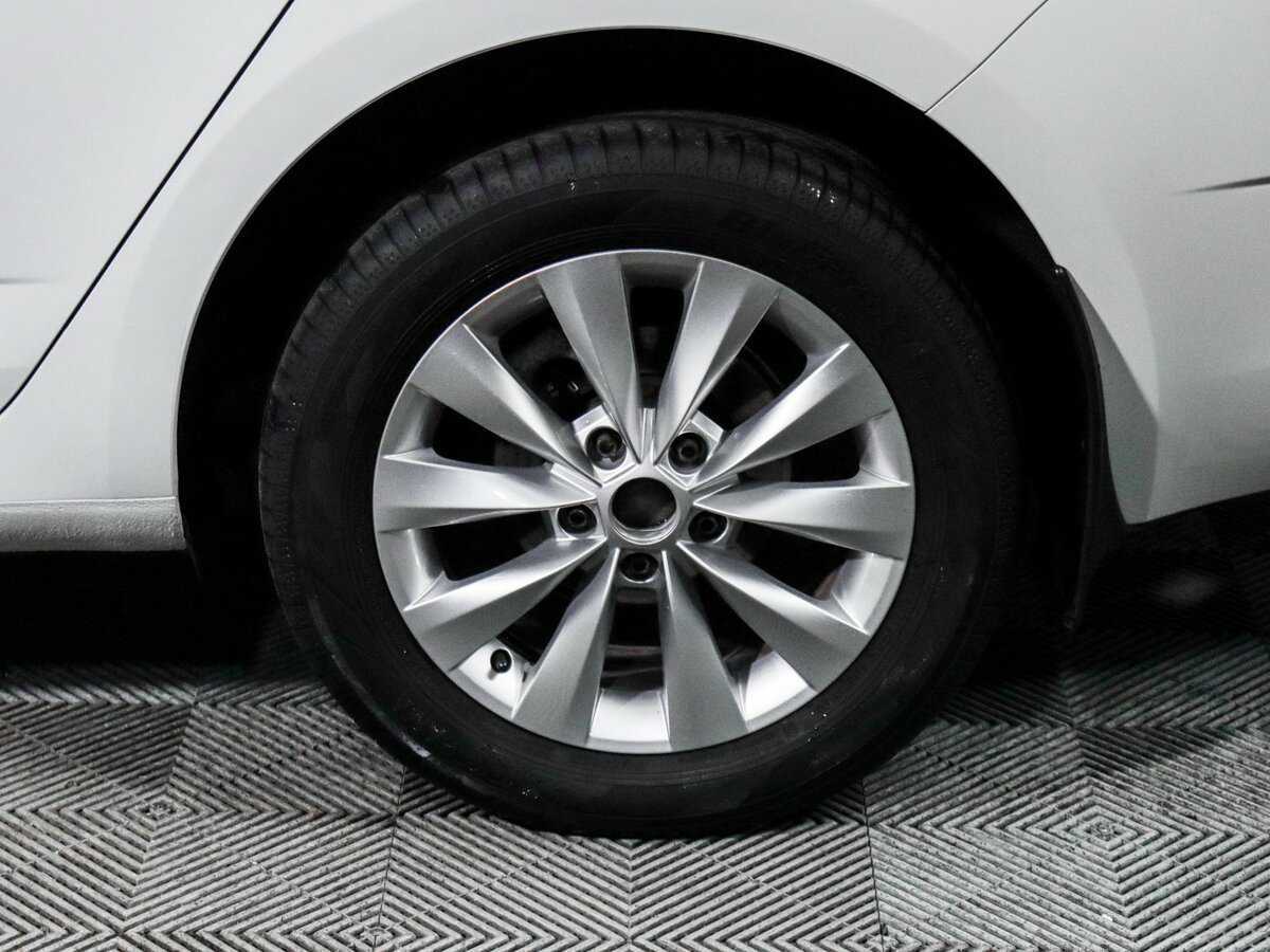 Шкода Октавия б/у, 2019, Роботизированная. Фото: #14