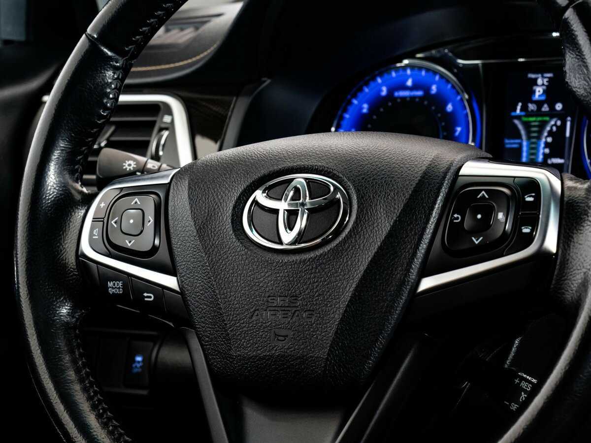 Тойота Камри б/у, 2015, Автоматическая. Фото: #10