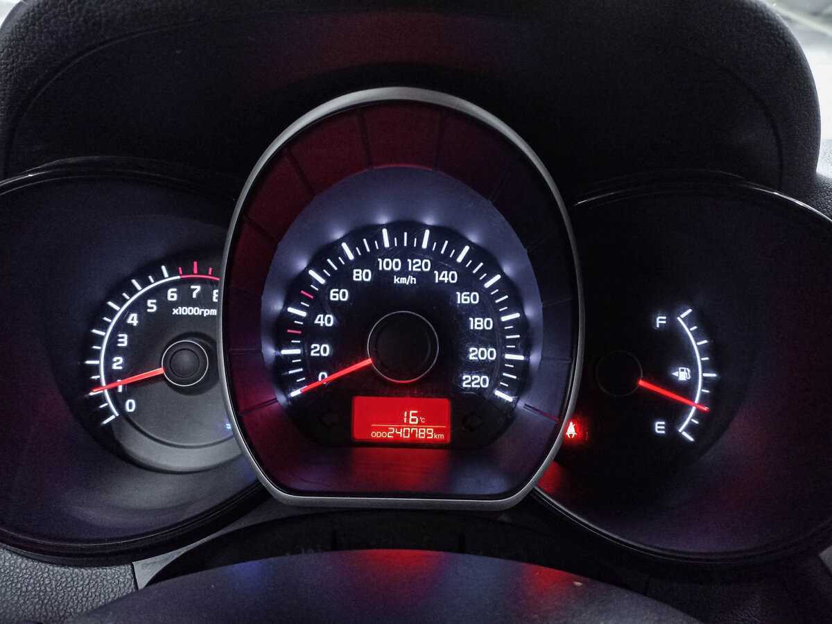 Kia Rio б/у, 2014, Механическая. Фото: #12