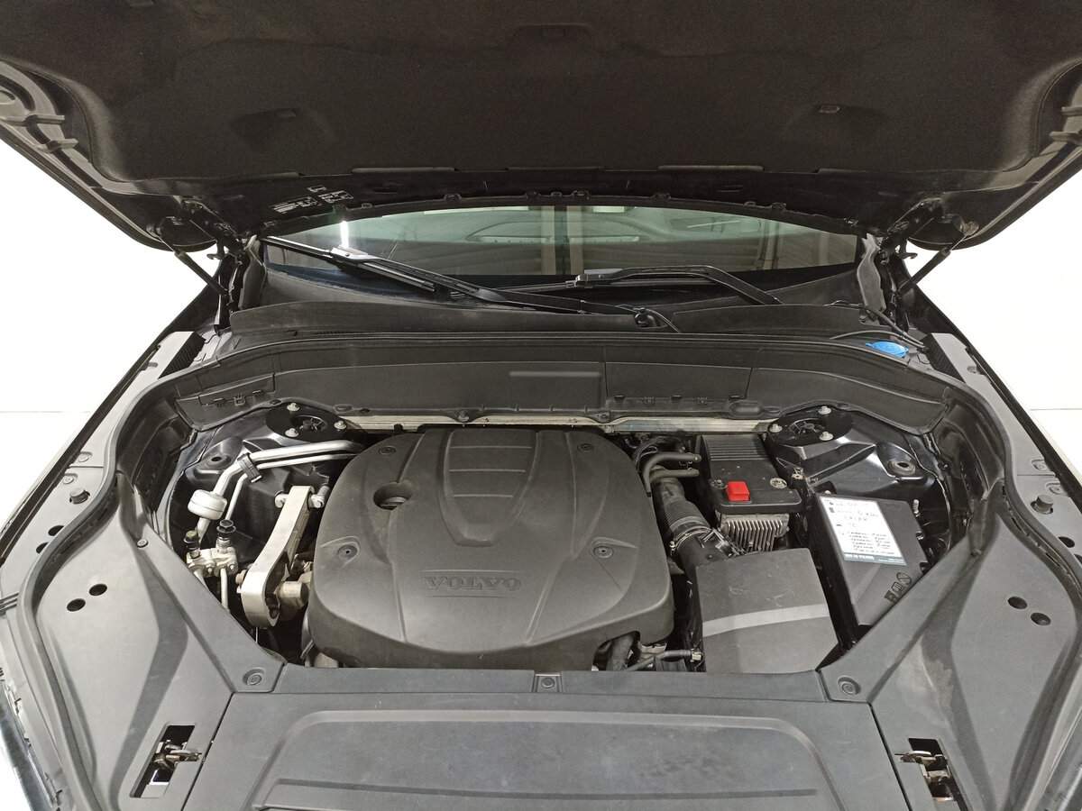 Volvo XC90 б/у, 2016, Автоматическая. Фото: #8