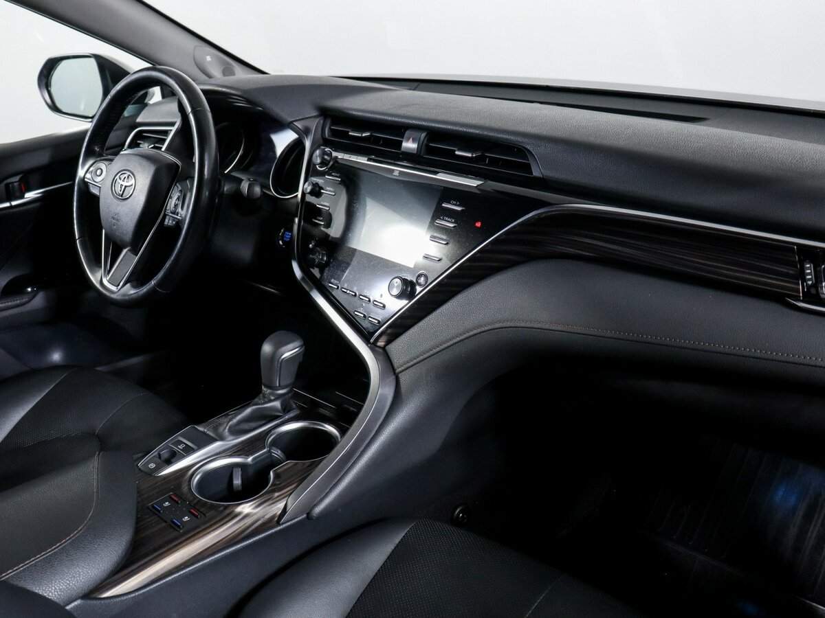 Toyota Camry б/у, 2018, Автоматическая. Фото: #8