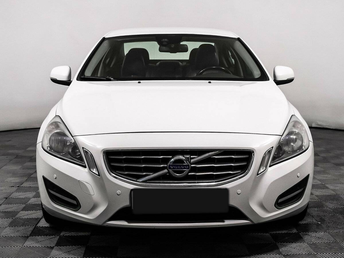 Volvo S60 б/у, 2012, Автоматическая. Фото: #1