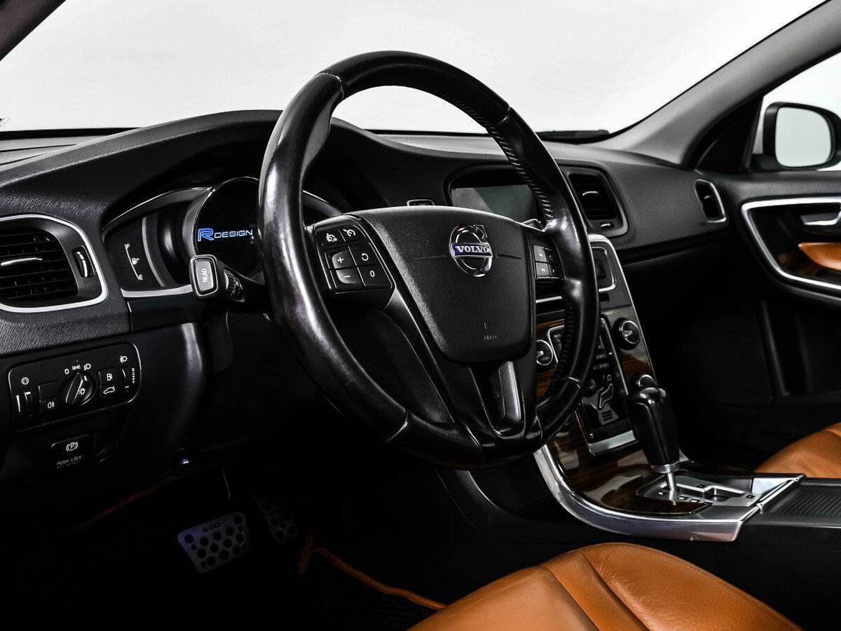Volvo S60 б/у, 2012, Автоматическая. Фото: #11
