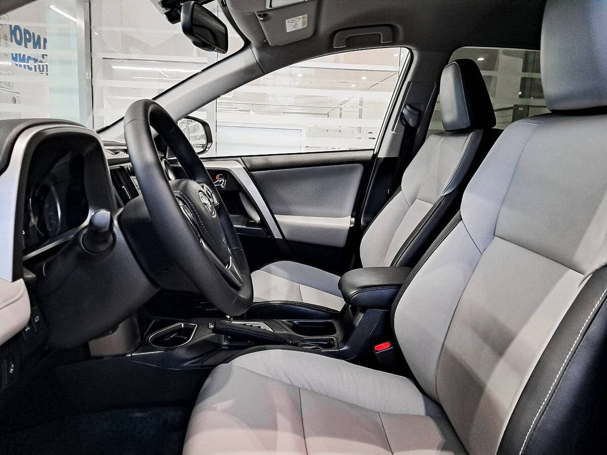 Toyota RAV4 б/у, 2016, Вариатор. Фото: #15