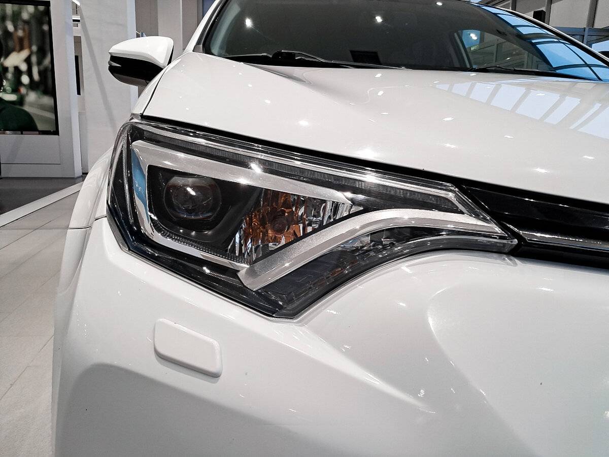 Toyota RAV4 б/у, 2016, Вариатор. Фото: #16