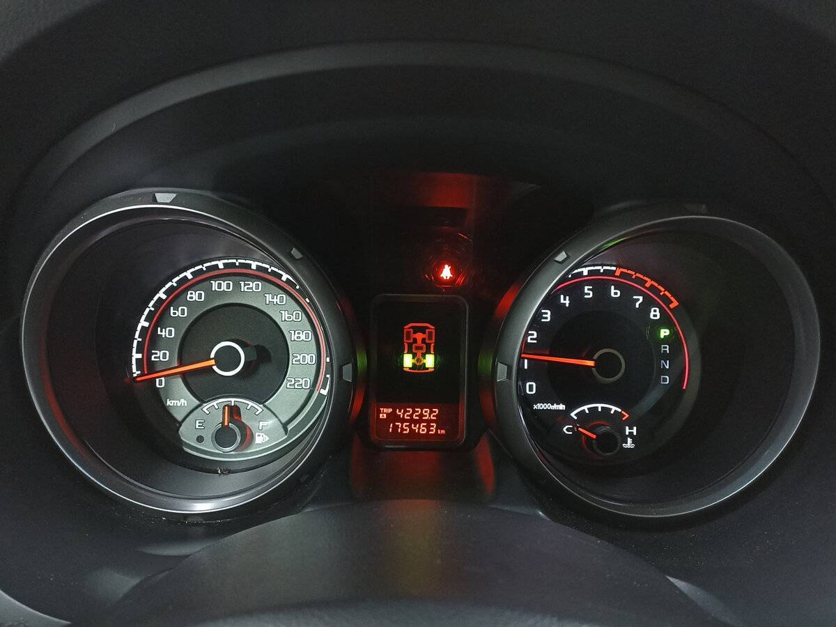 Mitsubishi Pajero б/у, 2012, Автоматическая. Фото: #12