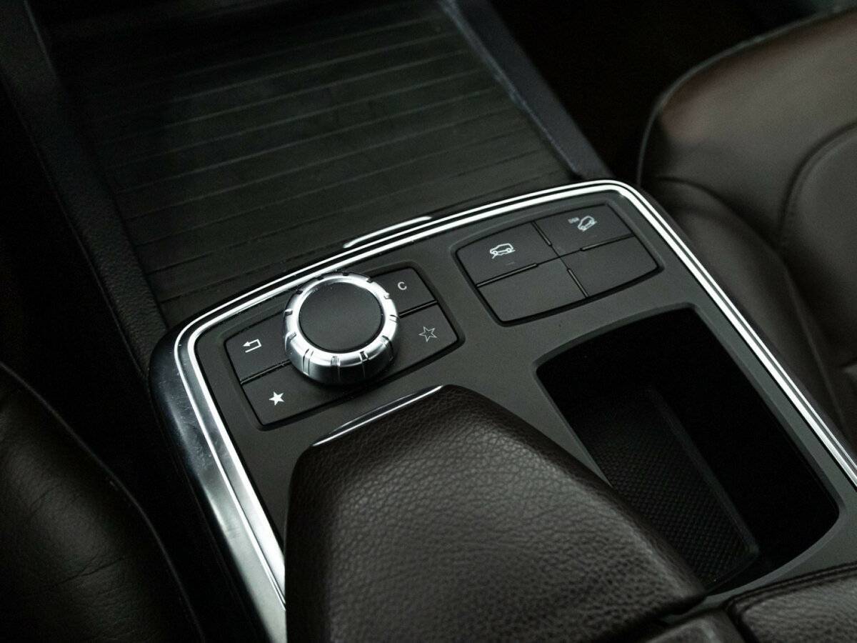 Mercedes-Benz M-Класс б/у, 2012, Автоматическая. Фото: #21