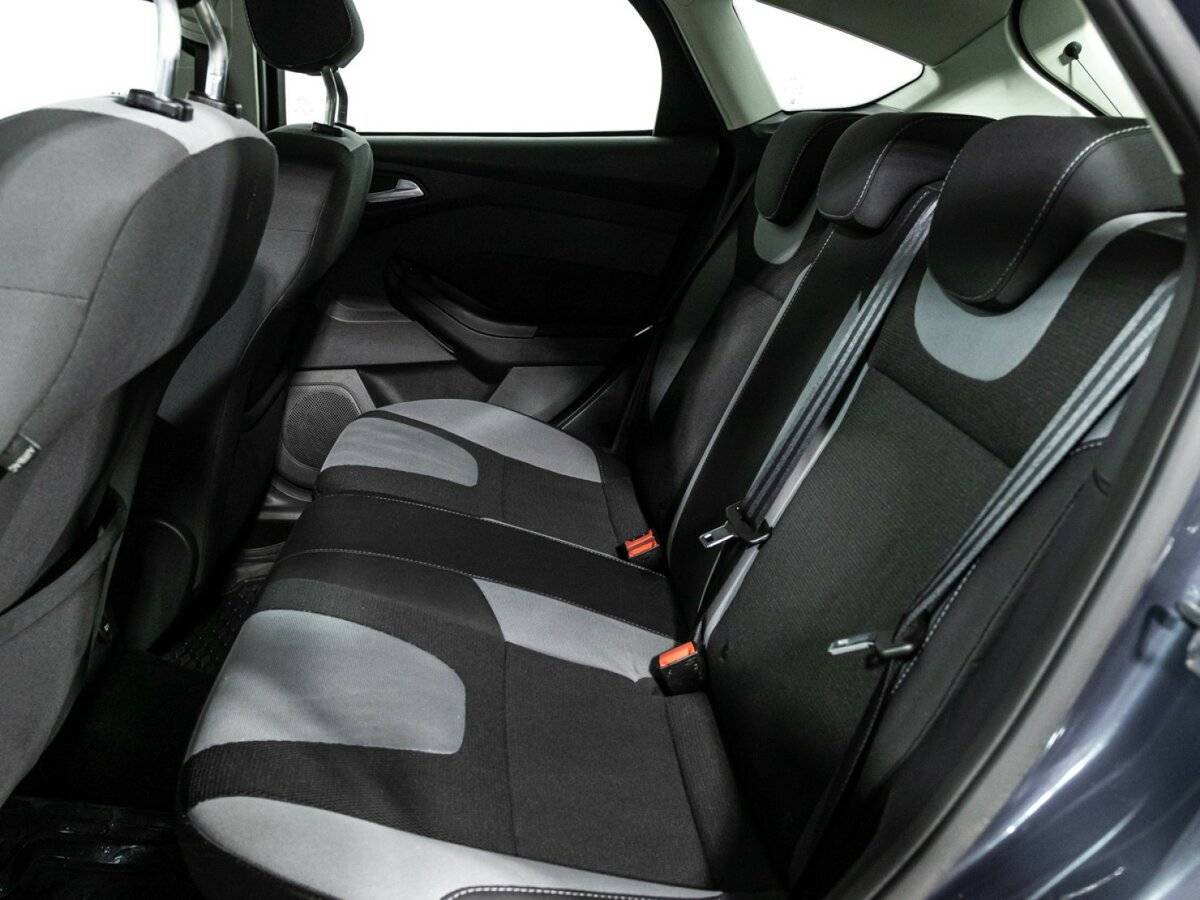 Ford Focus б/у, 2013, Механическая. Фото: #9