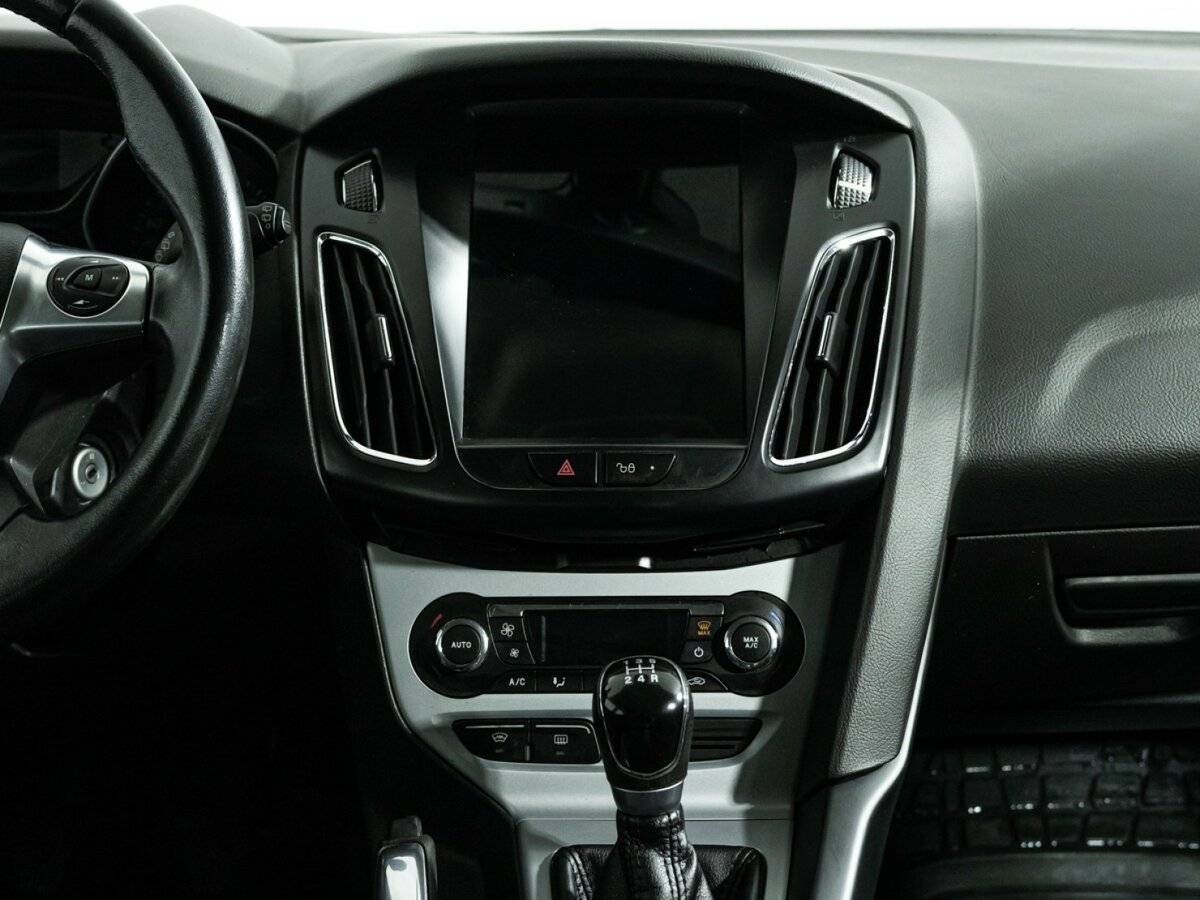 Ford Focus б/у, 2013, Механическая. Фото: #13