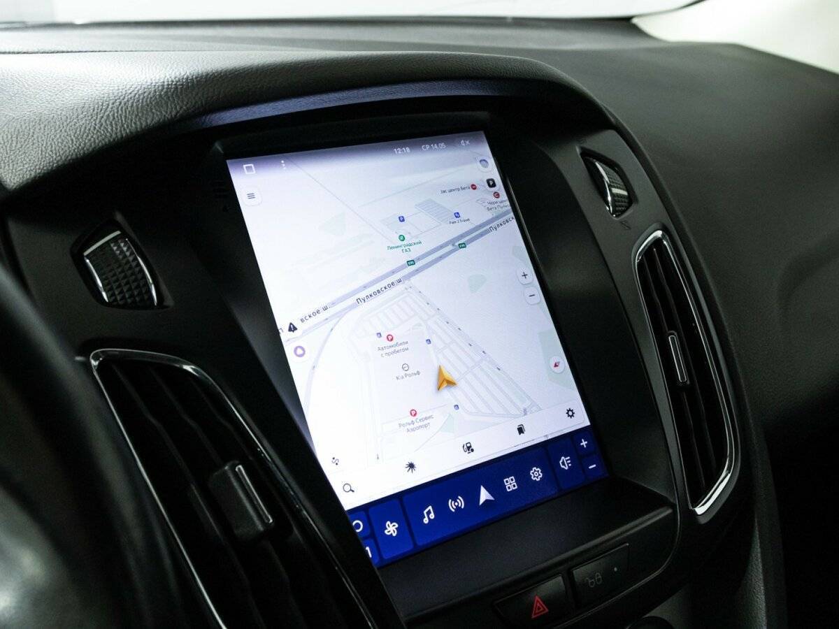 Ford Focus б/у, 2013, Механическая. Фото: #15