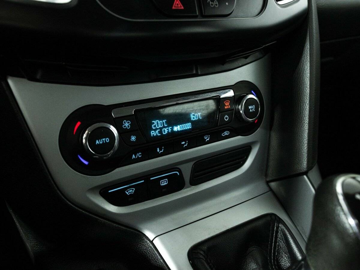 Ford Focus б/у, 2013, Механическая. Фото: #16