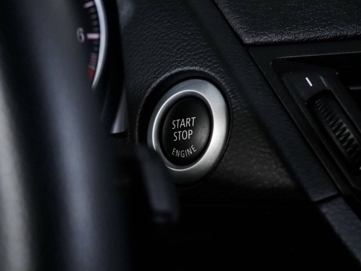 БМВ Икс1 б/у, 2014, Автоматическая. Фото: #16