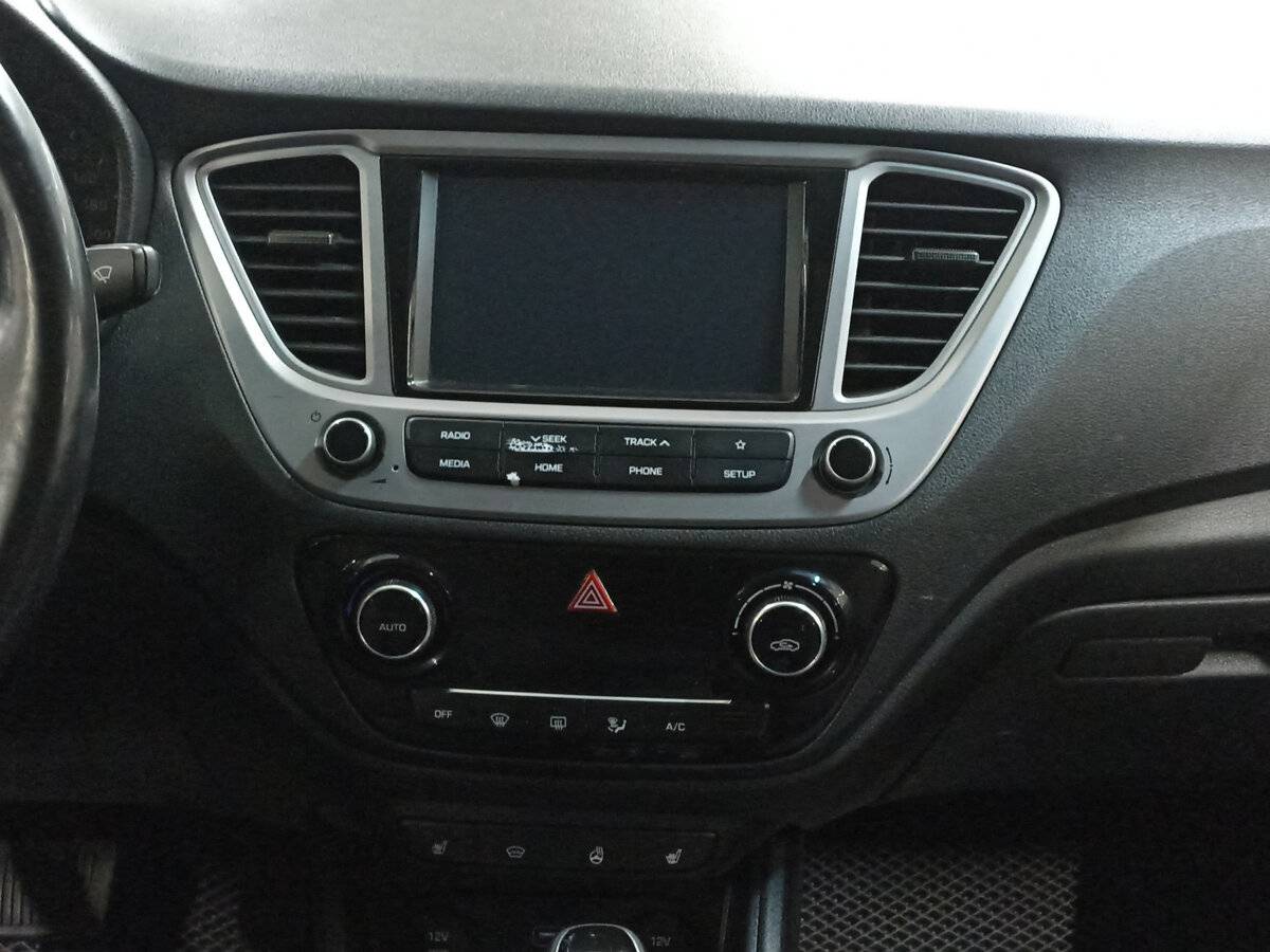 Hyundai Solaris б/у, 2019, Автоматическая. Фото: #14