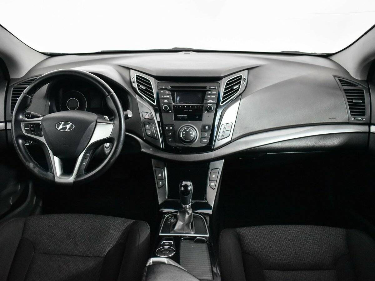 Hyundai i40 б/у, 2014, Автоматическая. Фото: #11