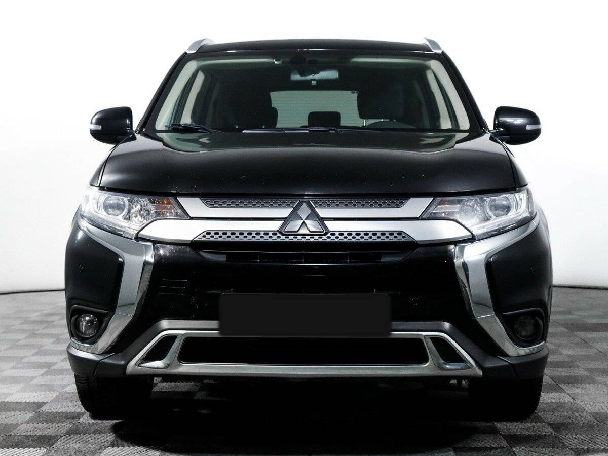 Mitsubishi Outlander б/у, 2019, Вариатор. Фото: #1