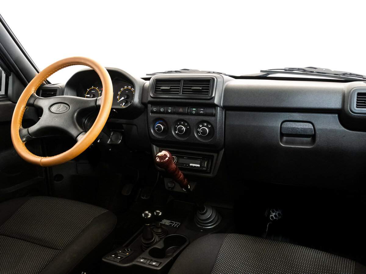 Лада (ВАЗ) Нива Лэдженд б/у, 2024, Механическая. Фото: #8