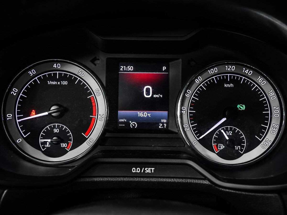 Шкода Октавия б/у, 2018, Роботизированная. Фото: #9