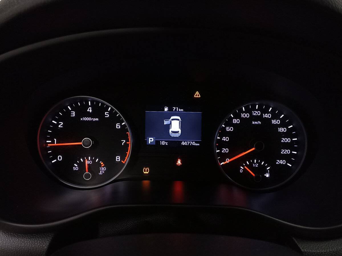 Kia Sportage б/у, 2020, Автоматическая. Фото: #12