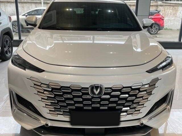 Changan UNI-K б/у, 2021, Автоматическая. Фото: #1