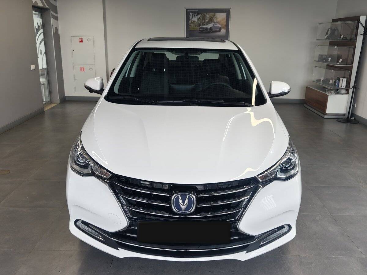 Changan Alsvin б/у, 2024, Роботизированная. Фото: #1