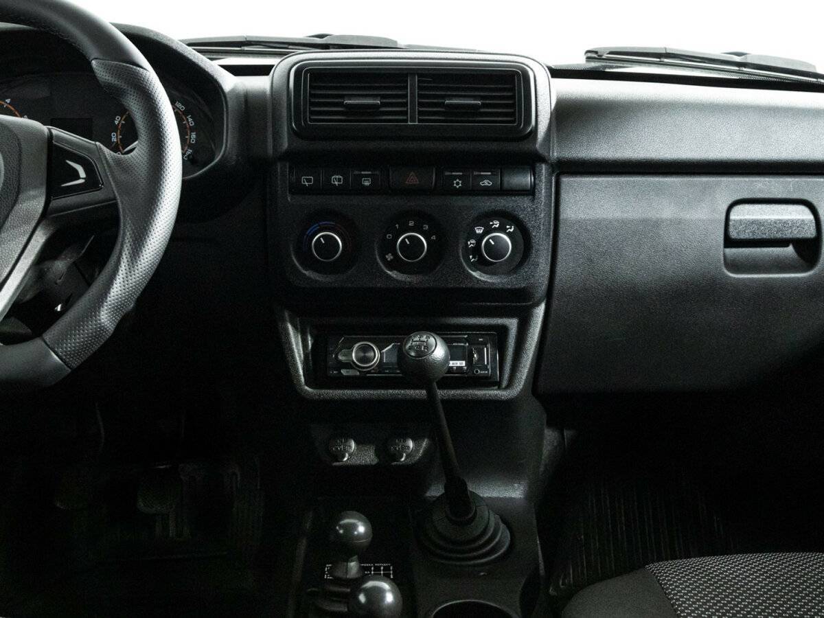 Лада (ВАЗ) Нива Лэдженд б/у, 2023, Механическая. Фото: #13