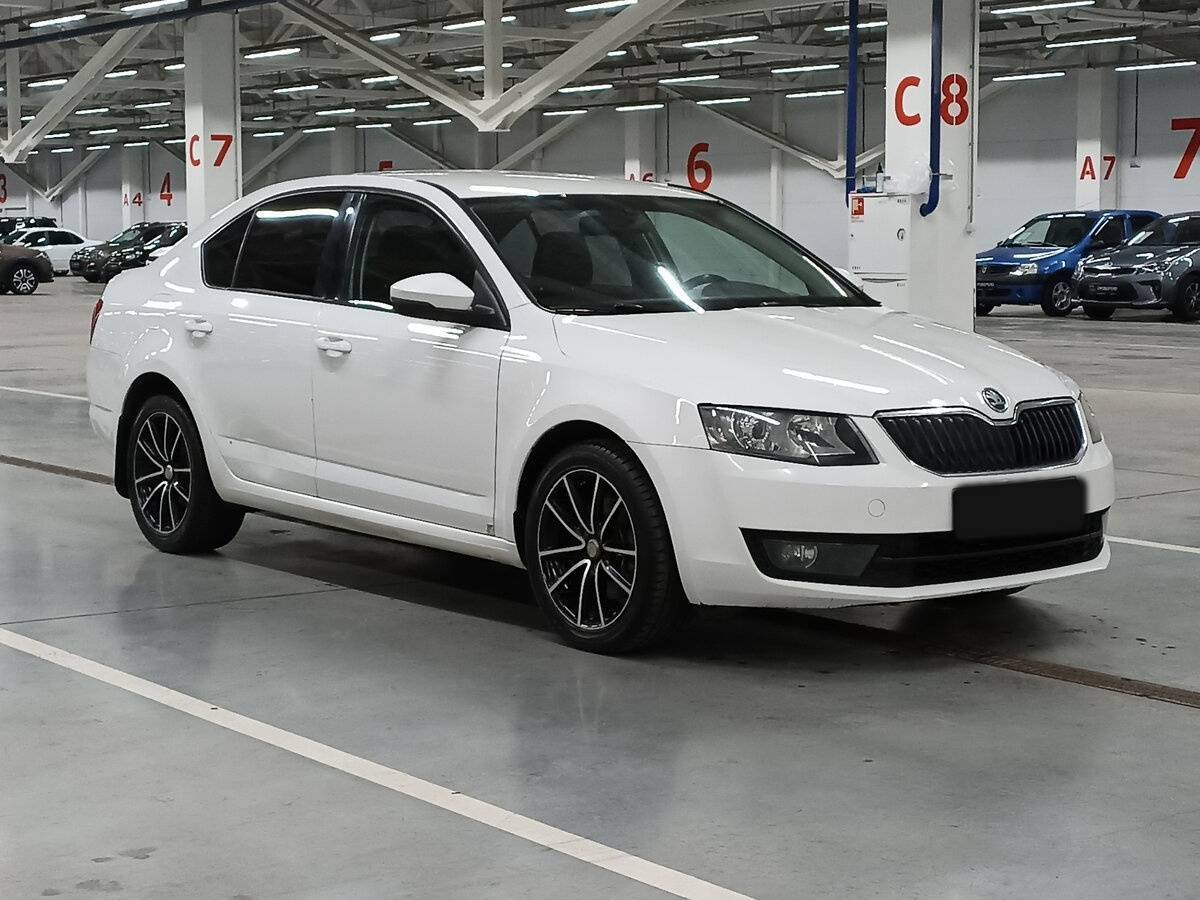 Skoda Octavia б/у, 2013, Механическая. Фото: #2