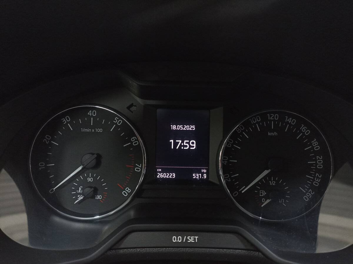 Skoda Octavia б/у, 2013, Механическая. Фото: #12