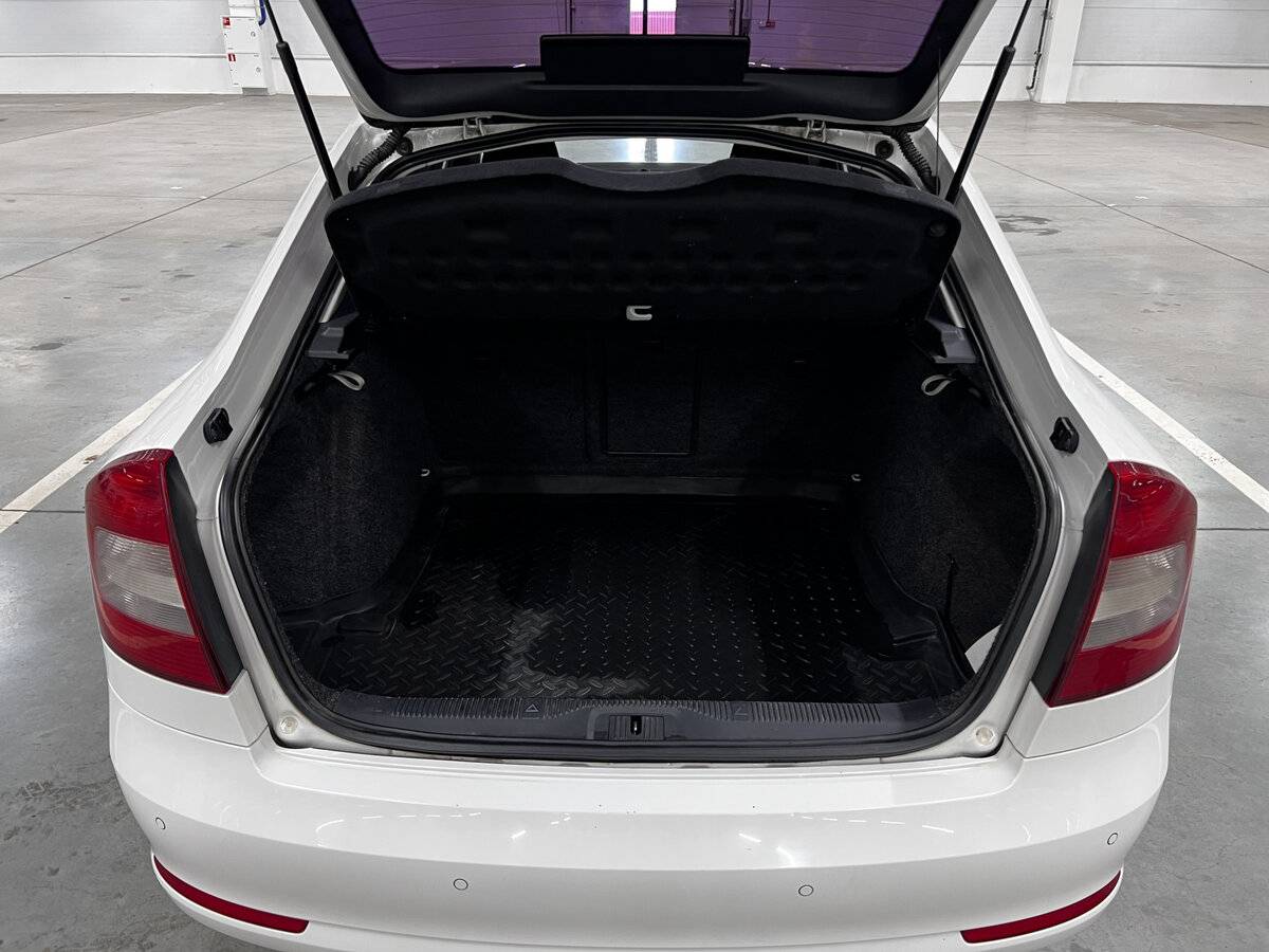 Skoda Octavia б/у, 2012, Автоматическая. Фото: #9