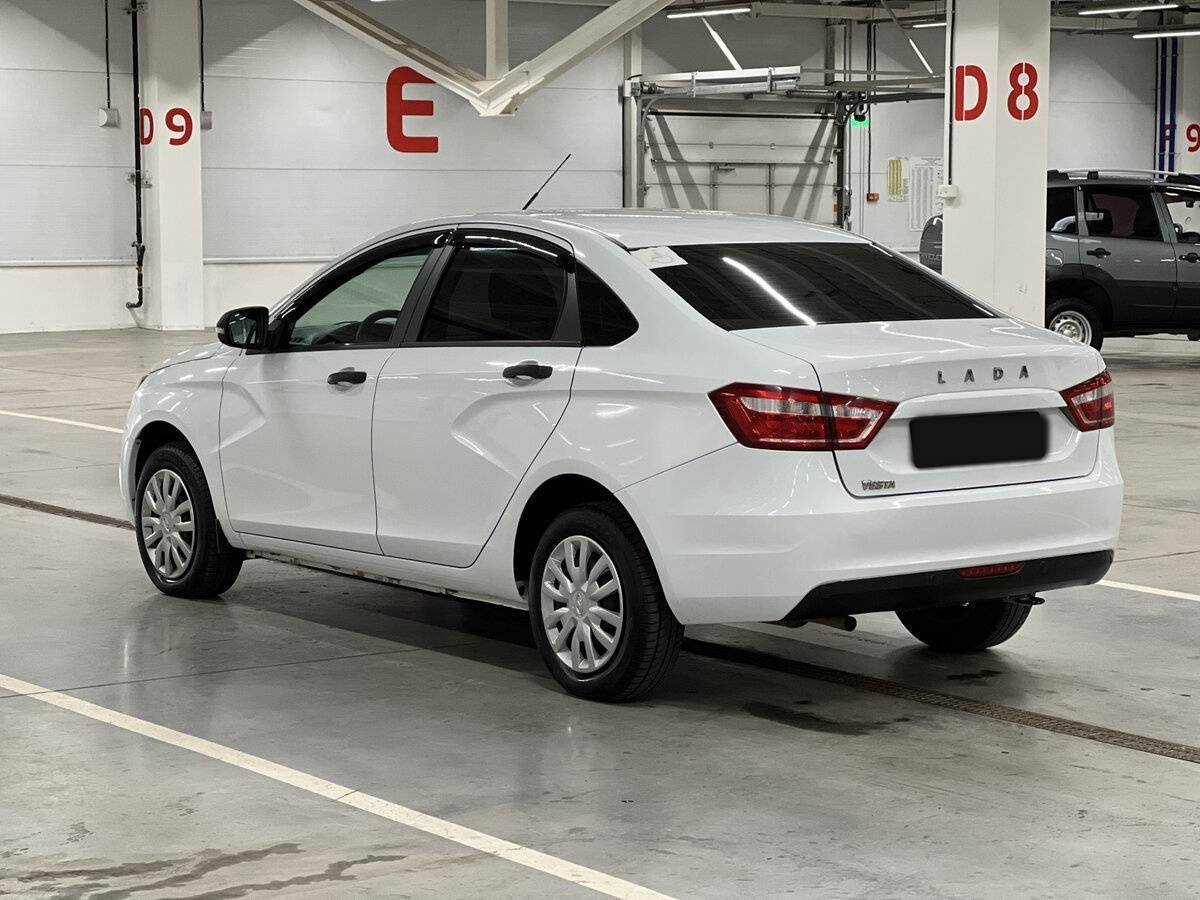 Lada (ВАЗ) Vesta б/у, 2018, Механическая. Фото: #6