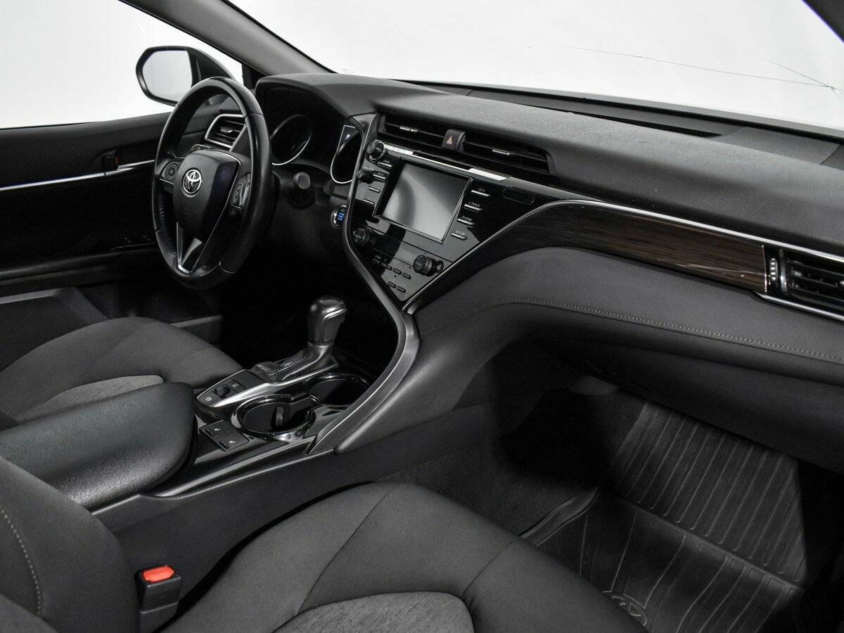Toyota Camry б/у, 2019, Автоматическая. Фото: #11