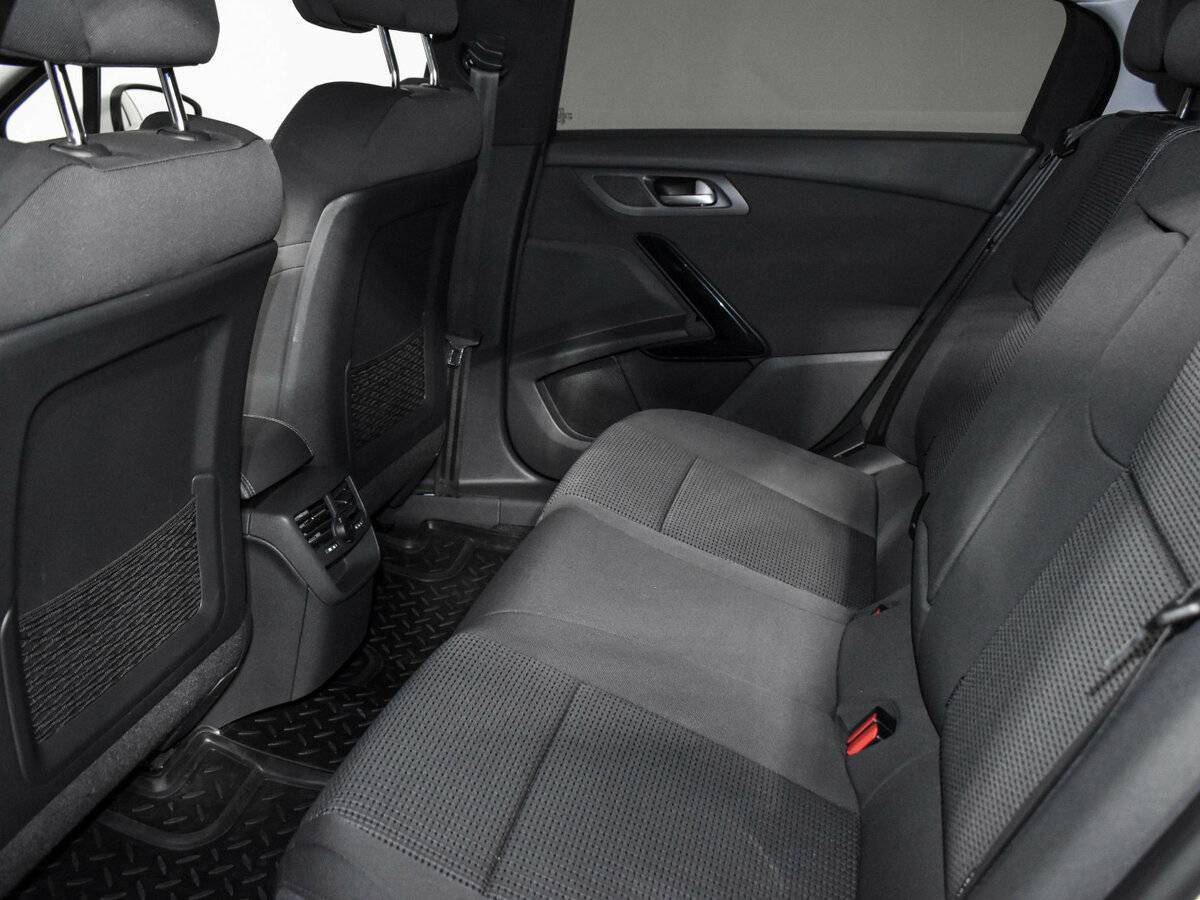 Peugeot 508 б/у, 2016, Автоматическая. Фото: #8