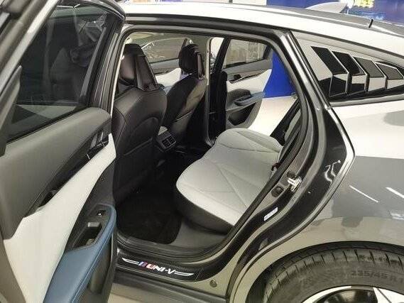 Changan UNI-T б/у, 2022, Роботизированная. Фото: #10