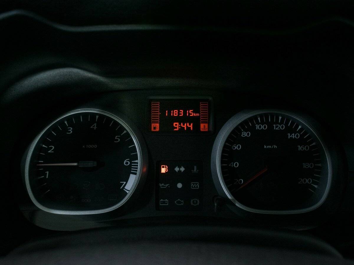 Renault Duster б/у, 2014, Механическая. Фото: #12