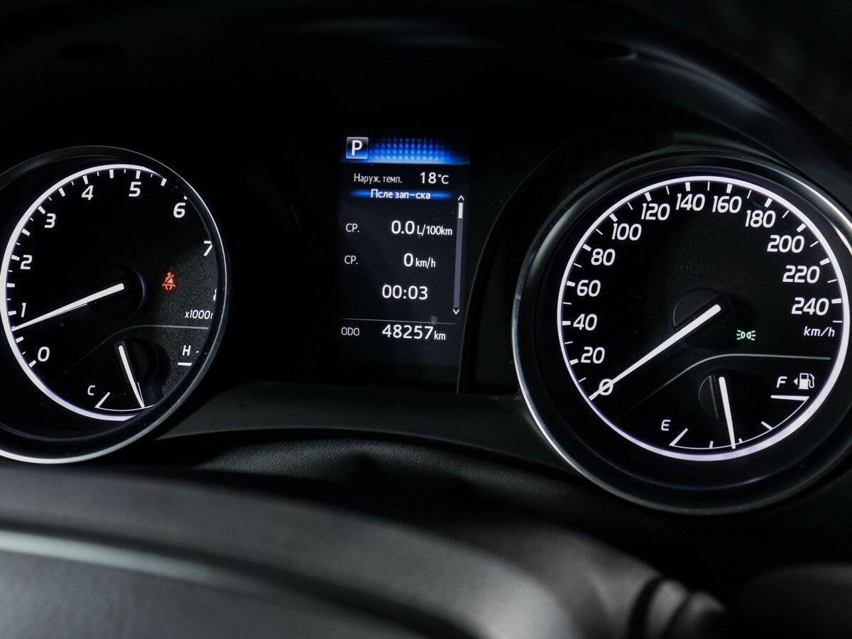 Toyota Camry б/у, 2019, Автоматическая. Фото: #8