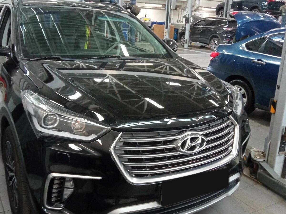 Hyundai Santa Fe б/у, 2018, Автоматическая. Фото: #1