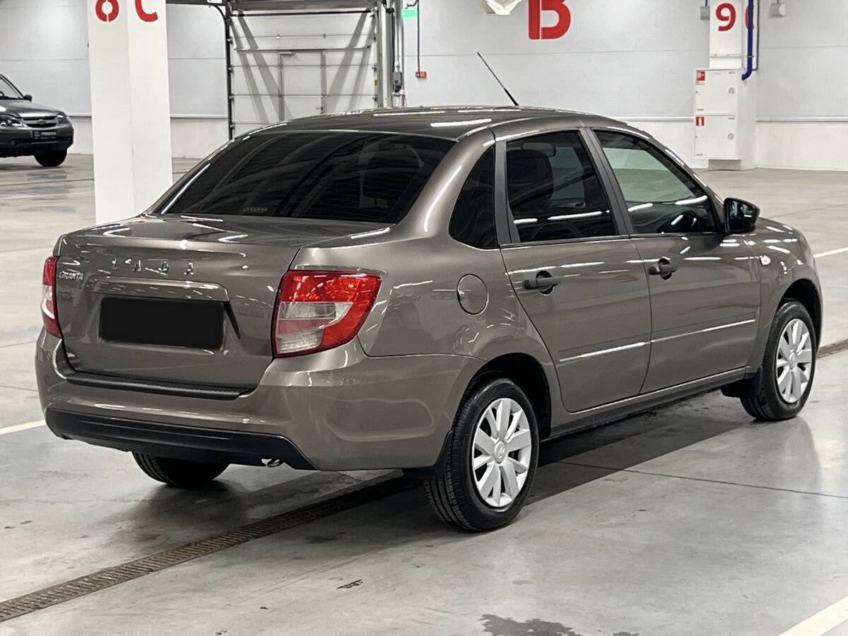 Lada (ВАЗ) Granta б/у, 2021, Механическая. Фото: #4