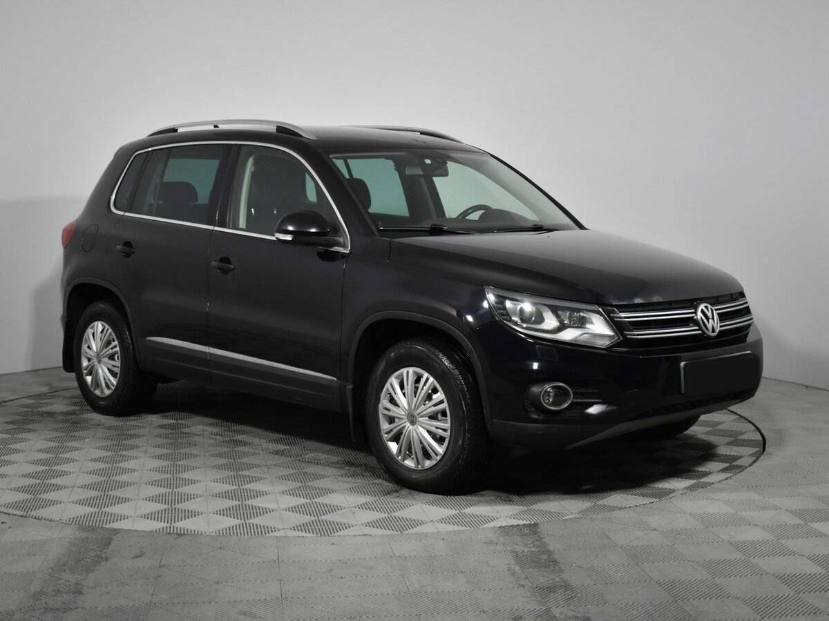 Volkswagen Tiguan б/у, 2012, Автоматическая. Фото: #2