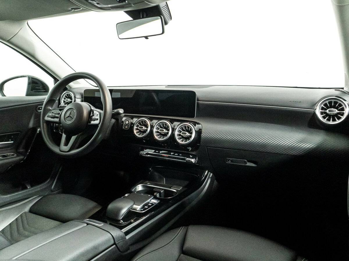 Mercedes-Benz A-Класс б/у, 2018, Роботизированная. Фото: #8
