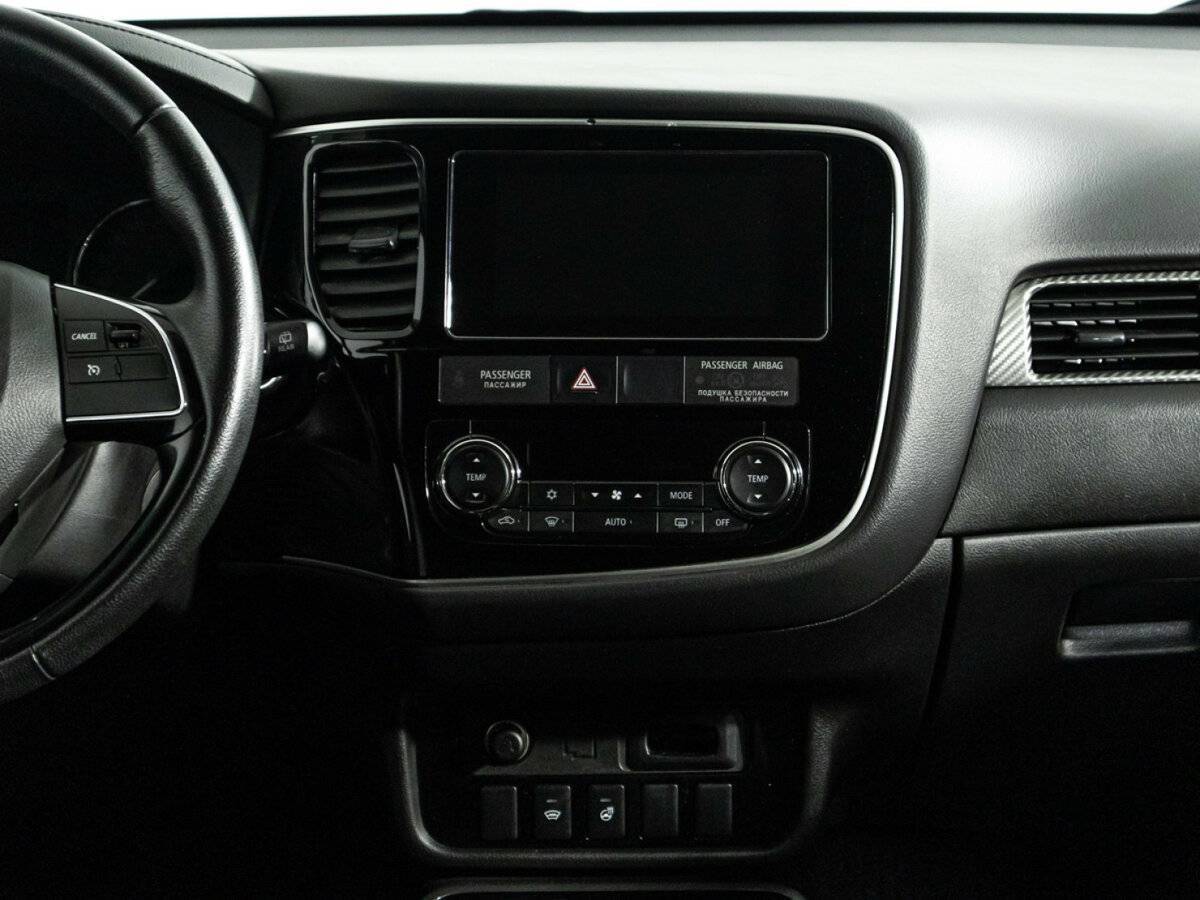 Mitsubishi Outlander б/у, 2018, Вариатор. Фото: #13