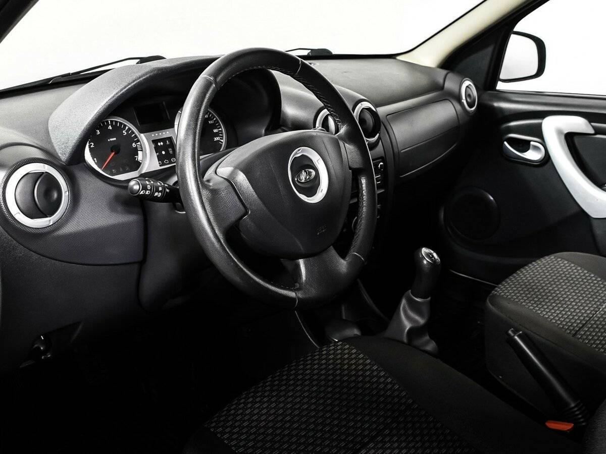 Лада (ВАЗ) Ларгус б/у, 2014, Механическая. Фото: #11