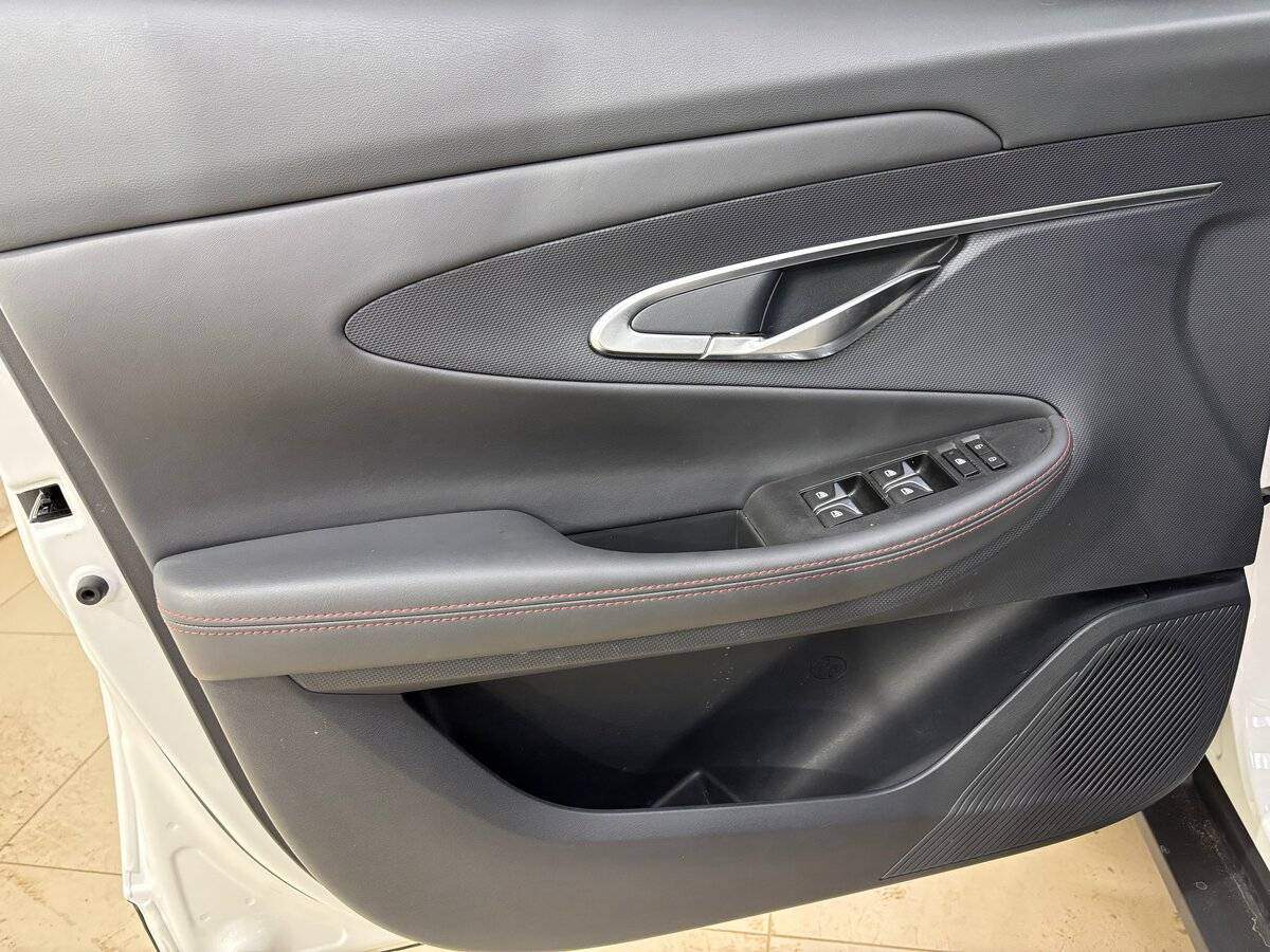 Changan UNI-T б/у, 2023, Роботизированная. Фото: #5